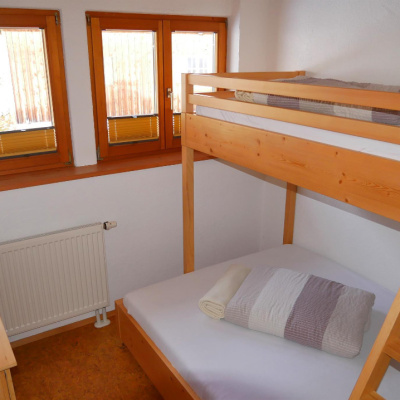 Ferienwohnung-Bergblick-Kinderzimmer.jpg